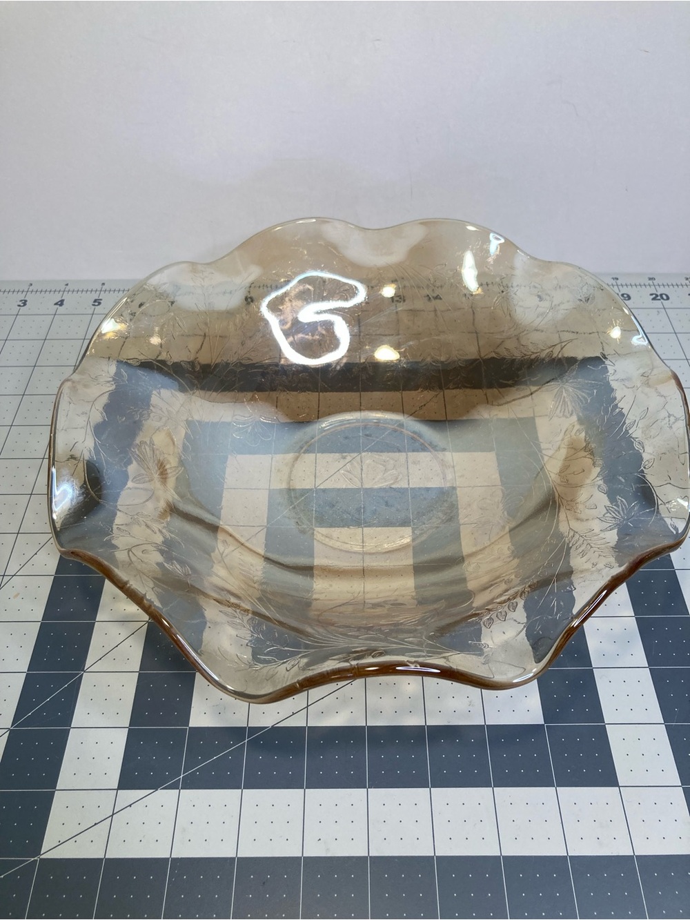 Vintage 12” Jeanette Glass Iris & Herringbone Marigold Carnival Glass Large Bowl